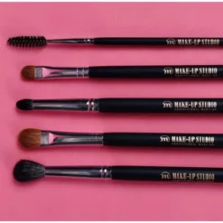 Eyeshadow Brush Short Flat - 18 By Make-Up Studio For Women 1 Pc Brush 8 Eyeshadow Brush Short Flat - 18 By Make-Up Studio For Women 1 Pc Brush -Make-up Studio GUEST 0d2eaf64 1fc9 423d 8ccd 06c9239ac010