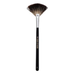 Fan Shaped Brush - 31 By Make-Up Studio For Women - 1 Pc Brush -Make-up Studio GUEST 437b68ad 584d 4179 8b4f bccb883dd6ec
